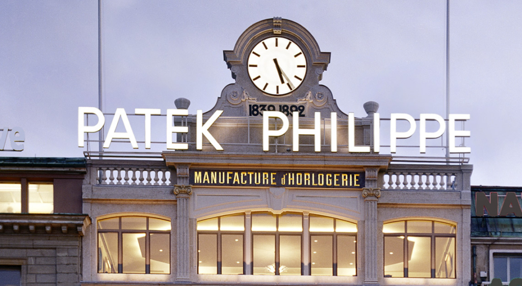 Patek Philippe 5327R-001 : Grand Complication (  Watch Review and Specifications)