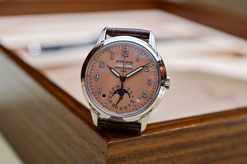 Patek Philippe 5320G-011